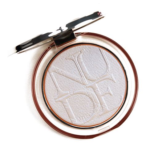 Dior Holographic Glow (006) DiorSkin Nude Luminizer 